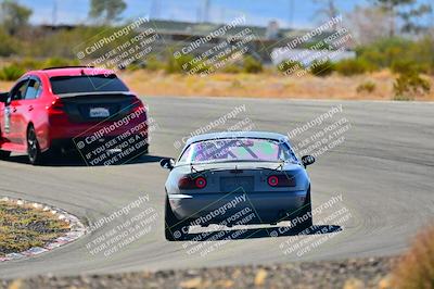 media/Oct-18-2025-Extreme Speed (Sat) [[d6d7e1fef1]]/Group 3 Purple/Session 3 (Turn 1)/